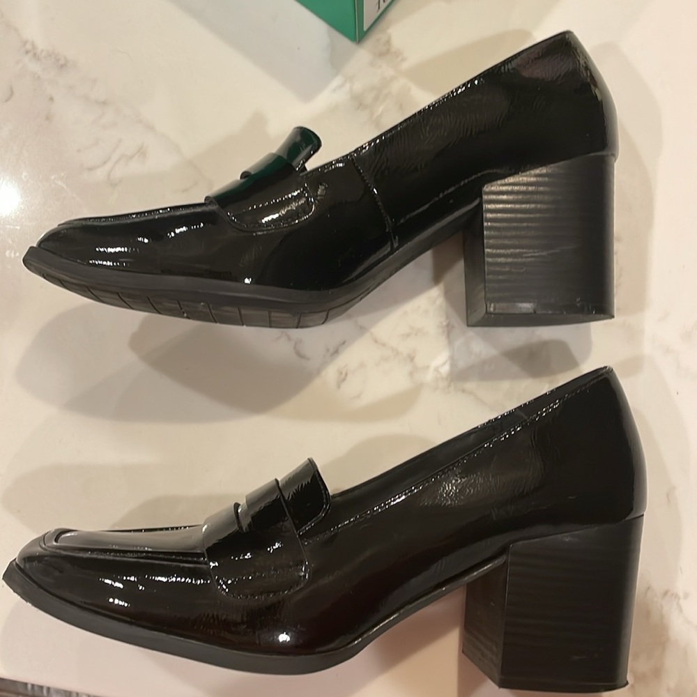 Kenneth Cole Reaction chunky heeled loafers - Picture 3 of 4